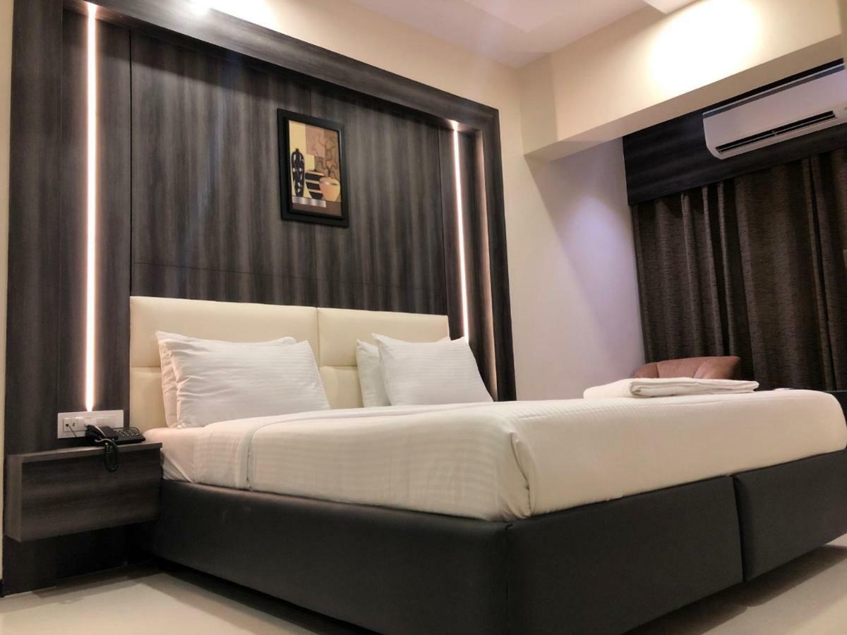 Hotel Avon Ruby Dadar Mumbai Kültér fotó